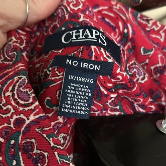 Red Paisley Button-Up Blouse - Picture 3 of 4